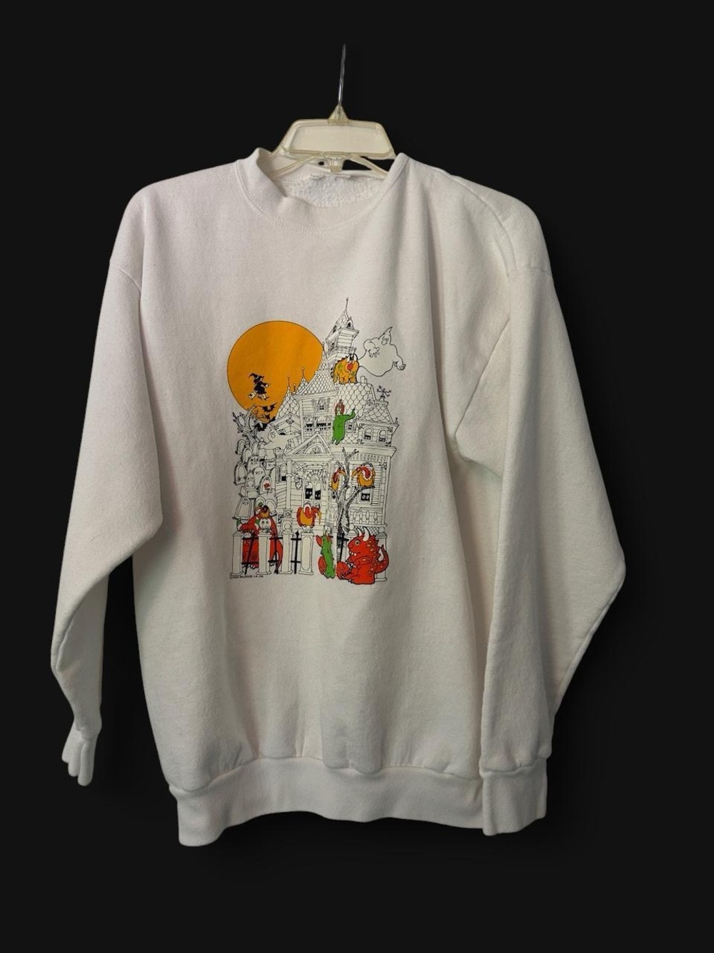 Vintage 1990s White Graphic Halloween Crewneck Sweatshirt